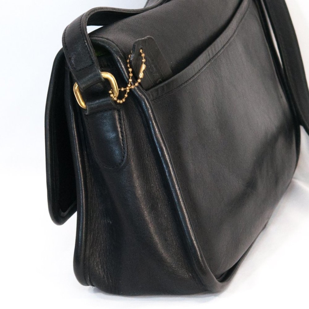 Coach Black City Bag  (F2P 9790) - Picture 5 of 13